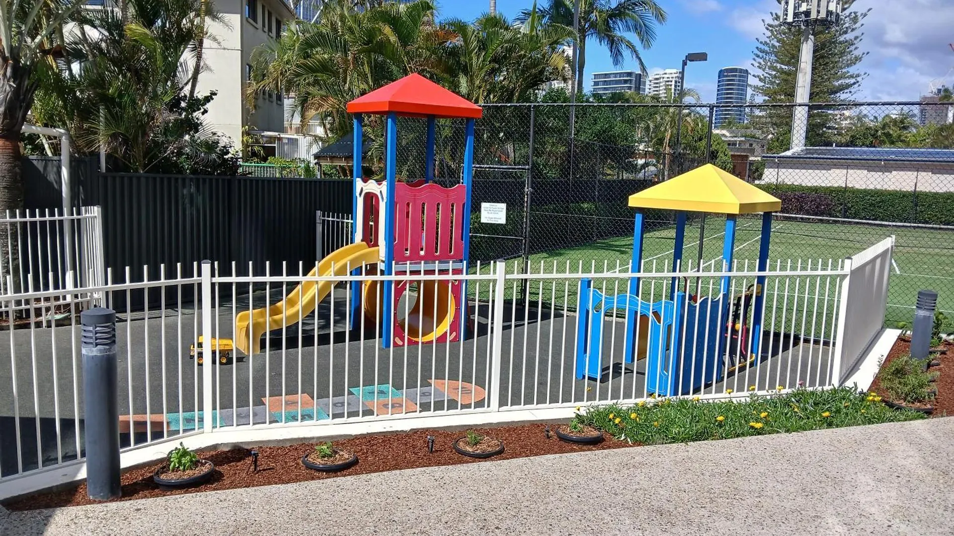 Wings 2 Bedroom Apartment Gold Coast