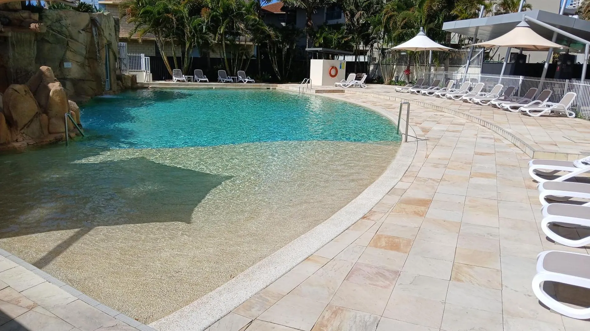 Wings 2 Bedroom Apartment Gold Coast