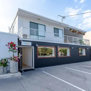 Surf Boutique Backpackers - Free Breakfast Vandrerhjem